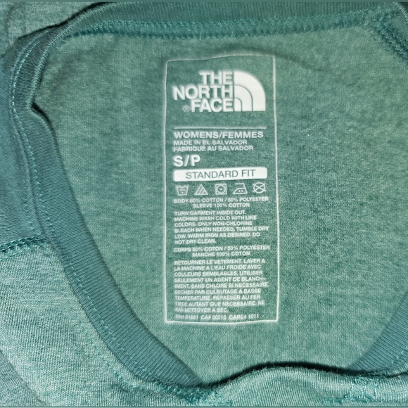 The North Face Women's Half Dome Long Sleeve Top Size Small - EUC - Picture 8 of 8